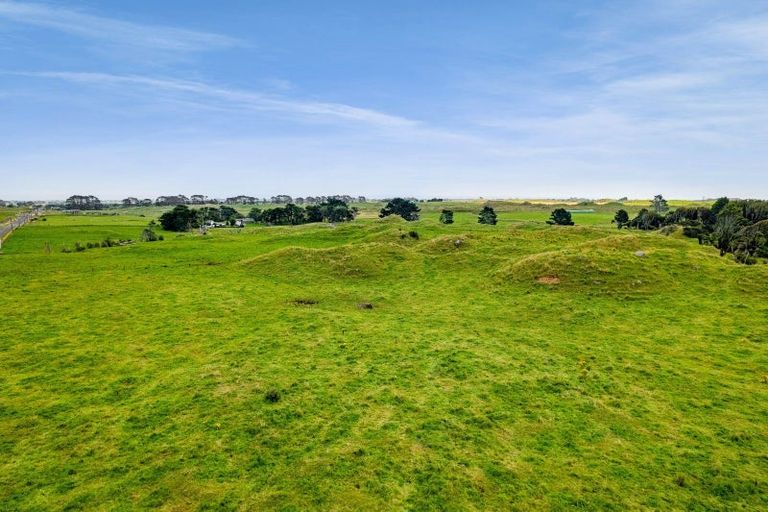 Photo of property in 955 Opua Road, Opunake, 4681