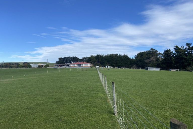 Photo of property in 86 Jacks Bay Road, Hinahina, Owaka, 9586