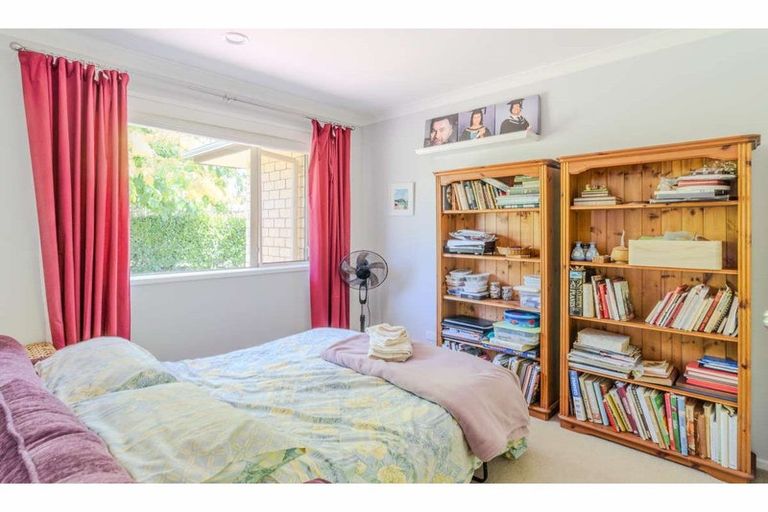 Photo of property in 14 Campbell Lane, Kerikeri, 0230