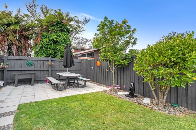 Photo of property in 6 Stonebridge Park Drive, Holdens Bay, Rotorua, 3010