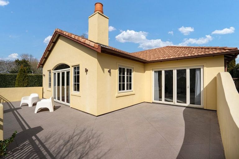 Photo of property in 113 Milton Street, Leamington, Cambridge, 3432