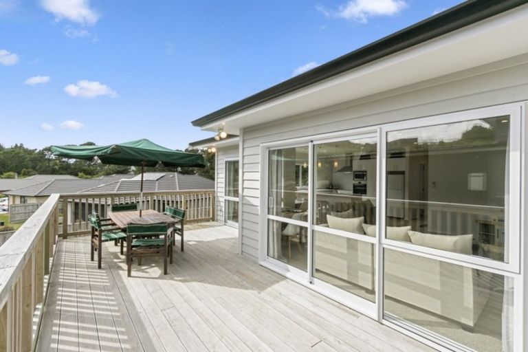 Photo of property in 2/16 Kelso Grove, Kelson, Lower Hutt, 5010