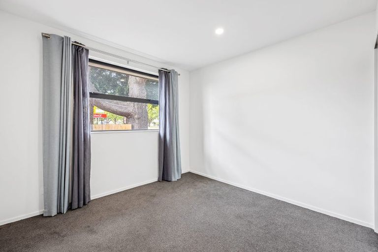 Photo of property in 393c Linwood Avenue, Bromley, Christchurch, 8062