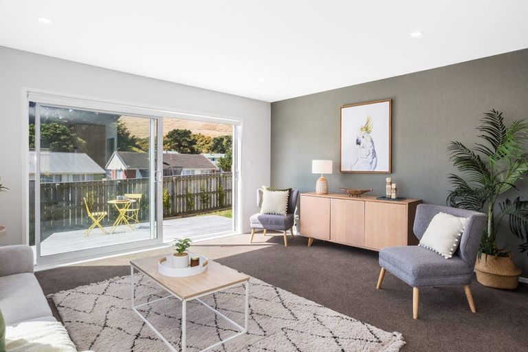 Photo of property in 5a Kaituna Street, Waitangirua, Porirua, 5024