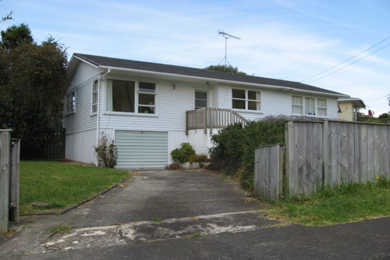 Photo of property in 21 Kapuka Road, Mangere Bridge, Auckland, 2022