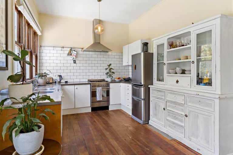 Photo of property in Tarureka, 38 Donald Street, Featherston, 5710