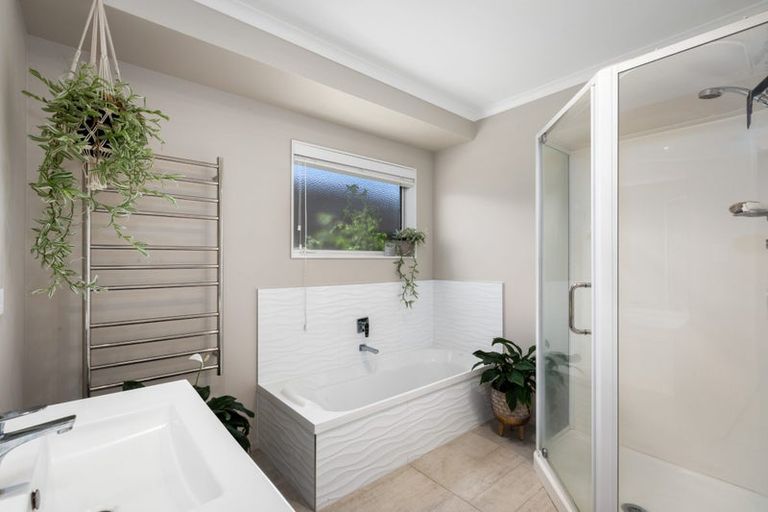 Photo of property in 7 Seafoam Place, Waihi Beach, 3611