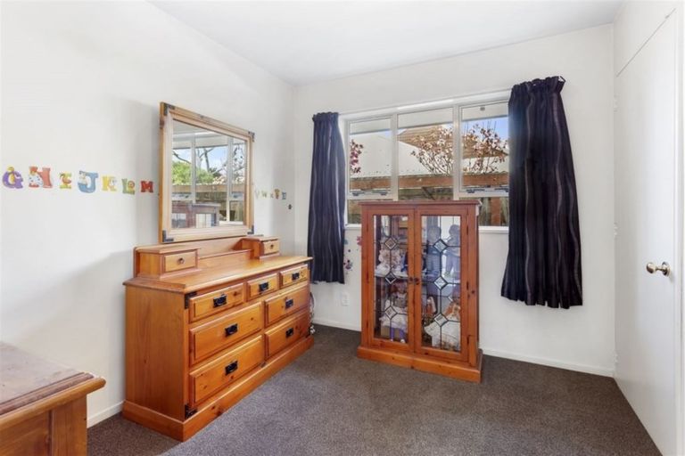 Photo of property in 17 Pearce Place, Kaiapoi, 7630