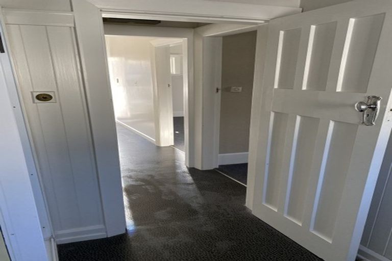 Photo of property in 5a Kauri Street, Woburn, Lower Hutt, 5011