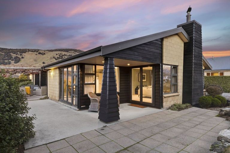 Photo of property in 74 Mount Iron Drive, Wanaka, 9305