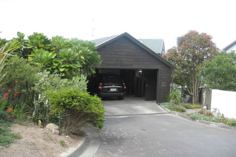Photo of property in 39 Treasure Grove, Hataitai, Wellington, 6021