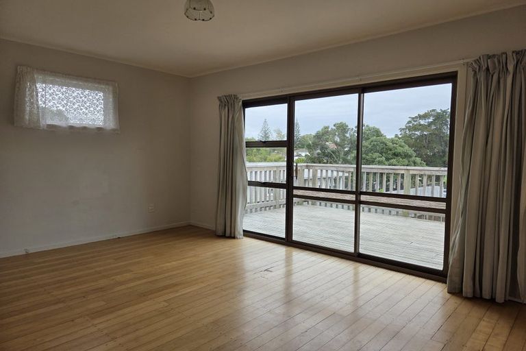Photo of property in 21 Linwood Avenue, Forrest Hill, Auckland, 0620