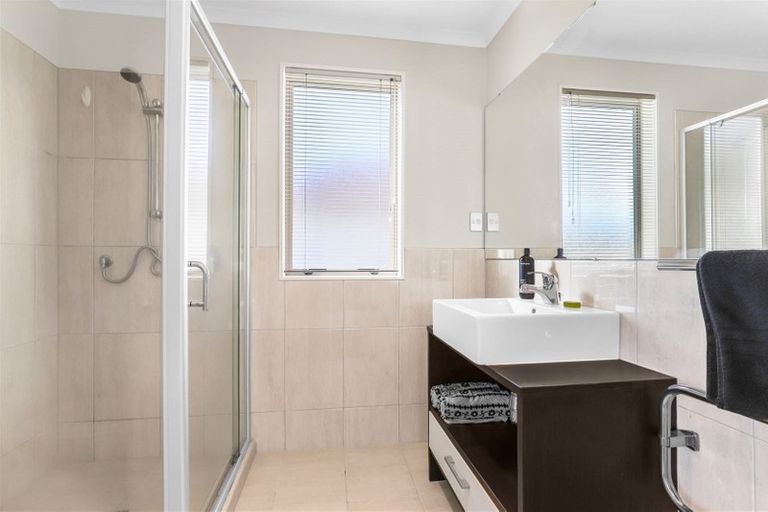 Photo of property in 21 Zabeel Crescent, Takanini, 2112