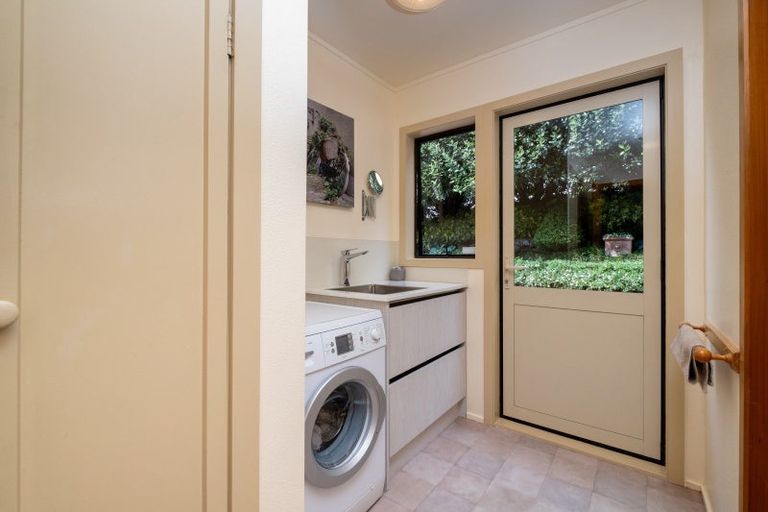 Photo of property in 56 Simla Avenue, Havelock North, 4130