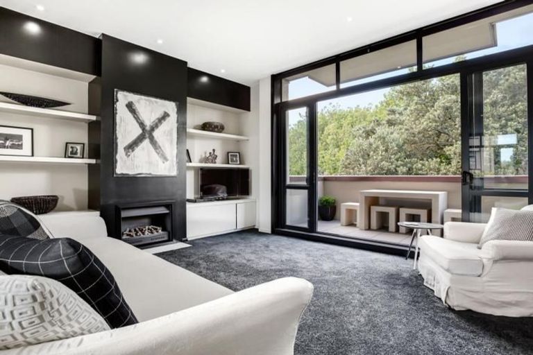 Photo of property in 12b Domain Drive, Parnell, Auckland, 1052