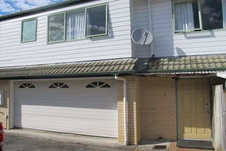 Photo of property in 5/15 Edendale Road, Somerville, Auckland, 2014