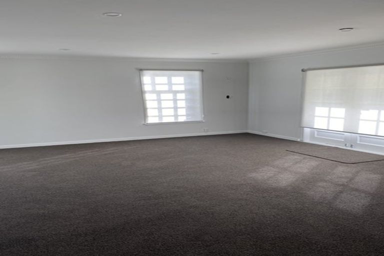 Photo of property in 48 Miramar North Road, Miramar, Wellington, 6022