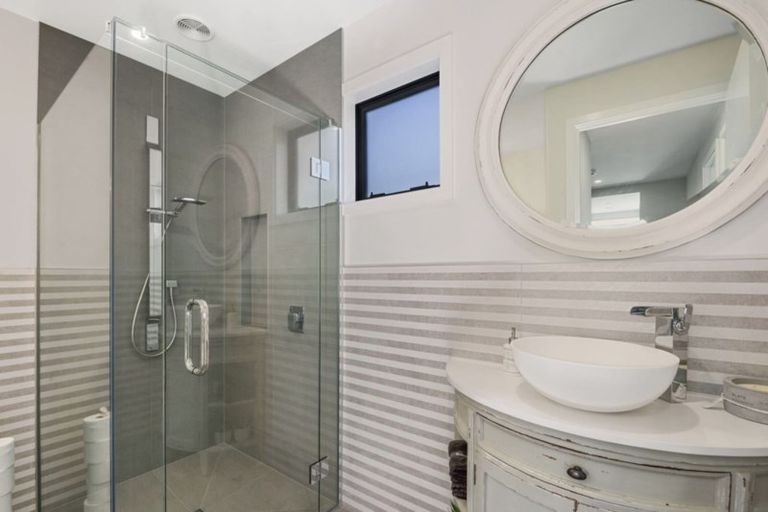 Photo of property in 27 Locheagles Rise, Kinloch, Taupo, 3377