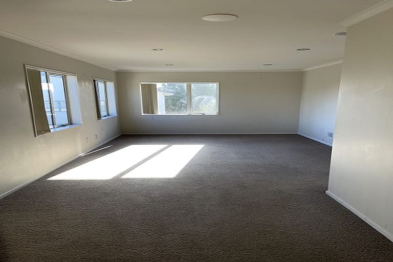 Photo of property in 44 Amaretto Avenue, Flat Bush, Auckland, 2019