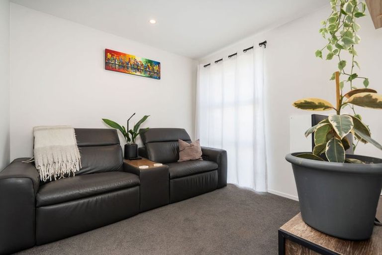 Photo of property in 32 Conailus Street, Halswell, Christchurch, 8025