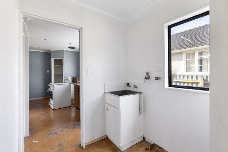 Photo of property in 4 Ngarimu Street, Roslyn, Palmerston North, 4414
