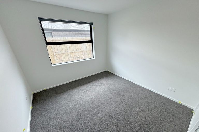 Photo of property in 10 Songpa Street, Halswell, Christchurch, 8025