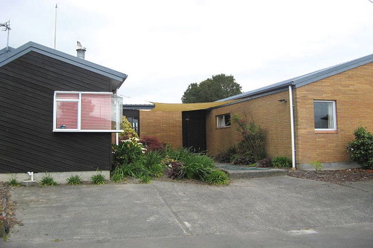 Photo of property in 1 Mendip Place, Casebrook, Christchurch, 8051