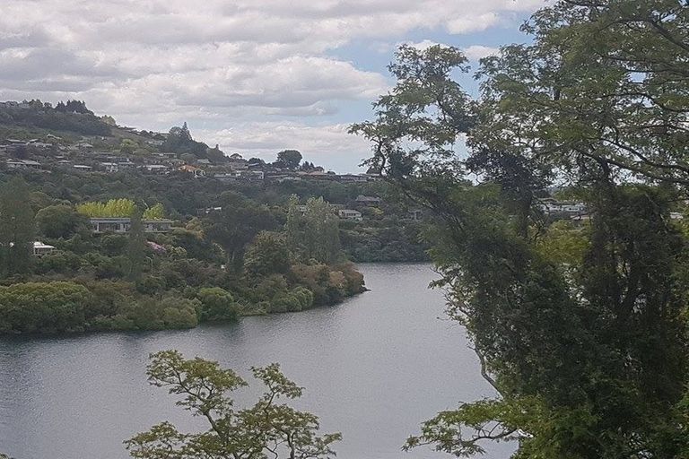 Photo of property in 35 Parawera Drive, Acacia Bay, Taupo, 3330