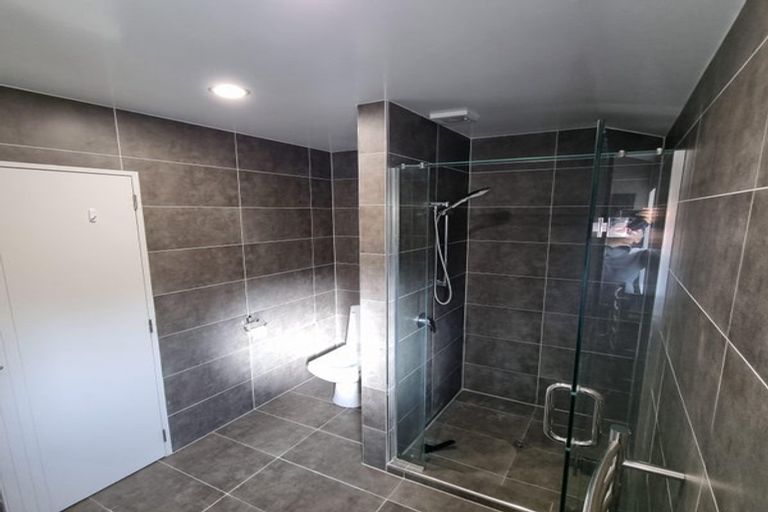 Photo of property in 8 Stubbs Place, Fairview Heights, Auckland, 0632