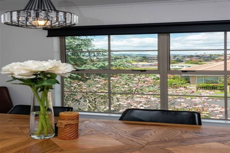 Photo of property in 62 Edendale Road, Somerville, Auckland, 2014