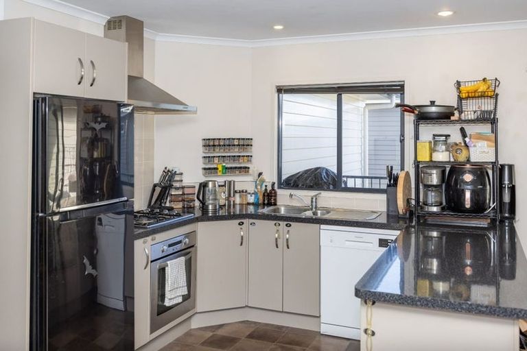 Photo of property in 31f Enderley Avenue, Enderley, Hamilton, 3214