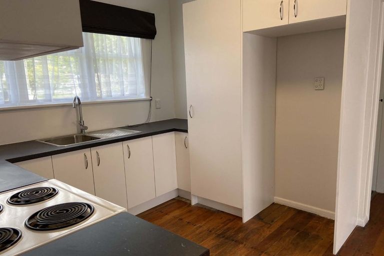 Photo of property in 6 Mangaroa Hill Road, Clouston Park, Upper Hutt, 5018