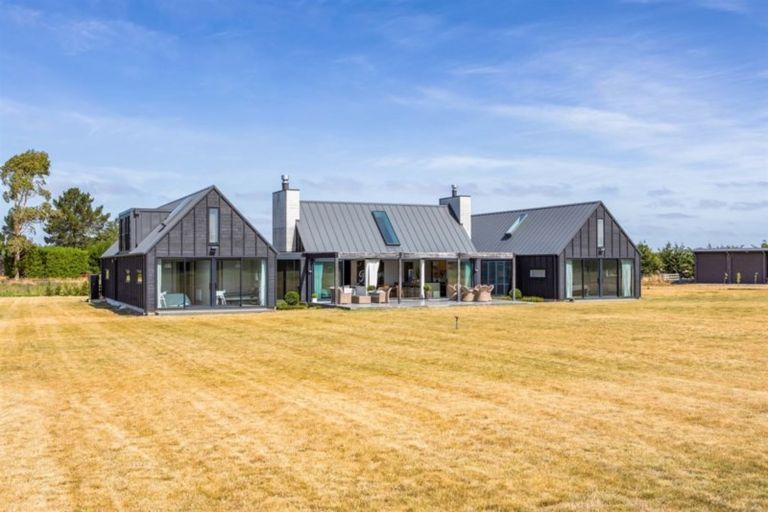 Photo of property in 579 No 10 Road, Swannanoa, Rangiora, 7476