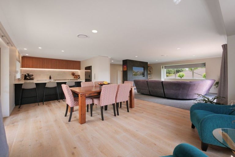 Photo of property in 15 Acornia Close, Ohauiti, Tauranga, 3112