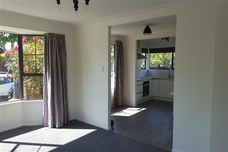 Photo of property in 1/29 Westmont Street, Ilam, Christchurch, 8041