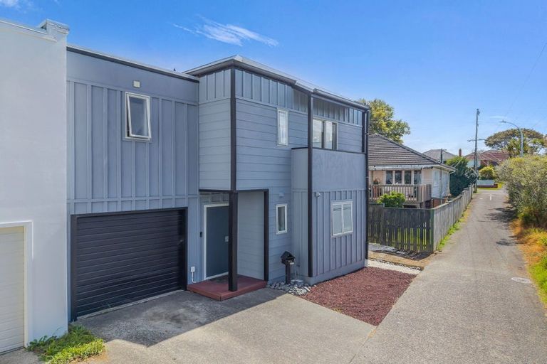 Photo of property in 40a Arawa Street, New Lynn, Auckland, 0600