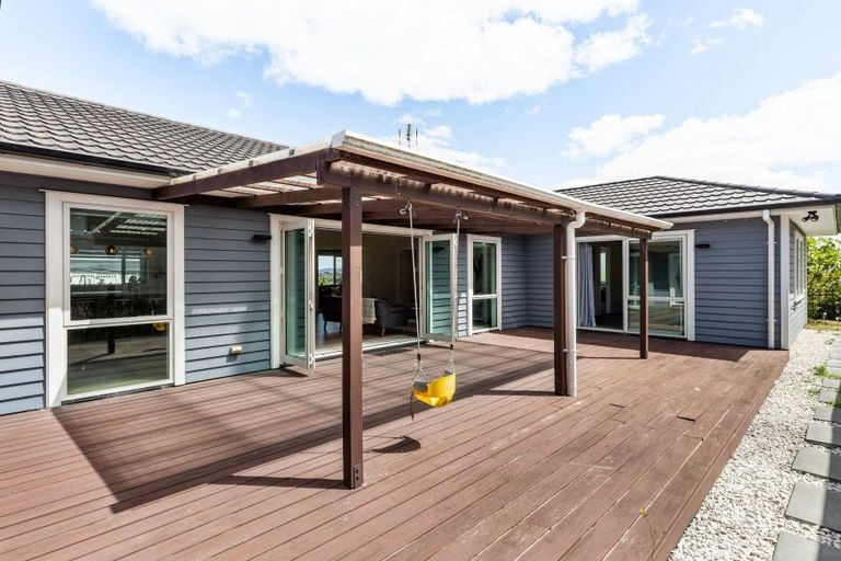 Photo of property in 13 Dulverton Rise, Flagstaff, Hamilton, 3210