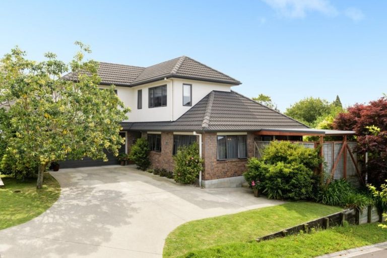 Photo of property in 13 Dowman Place, Te Puke, 3119
