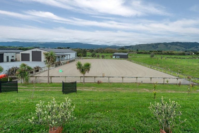 Photo of property in 56 Puruaha Road, Te Horo, Otaki, 5581