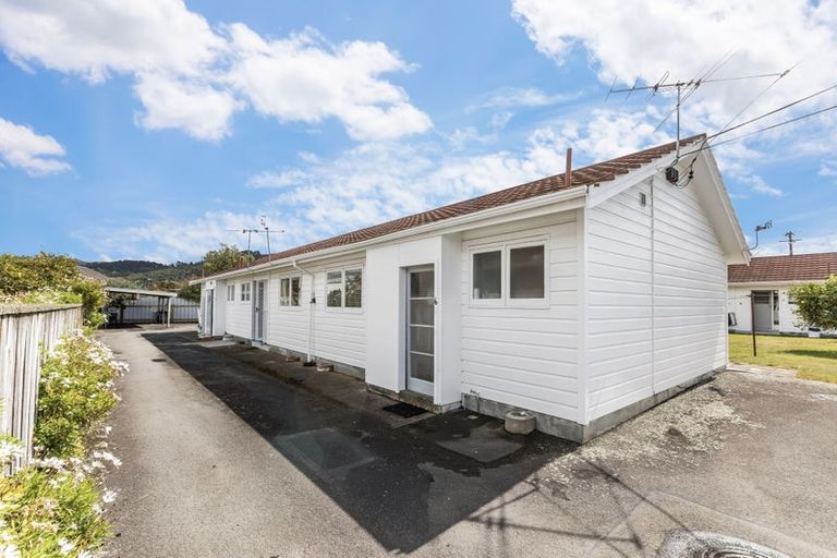 Photo of property in 1/1079 High Street, Taita, Lower Hutt, 5011