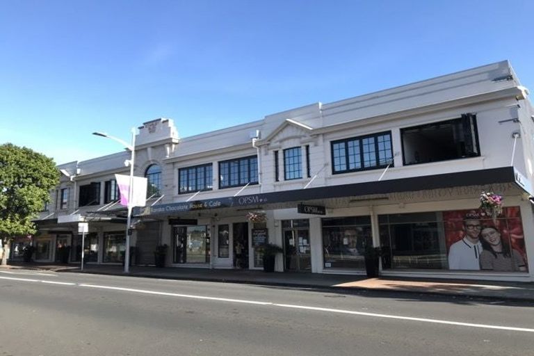 Photo of property in 1/143 Great South Road, Papakura, 2110