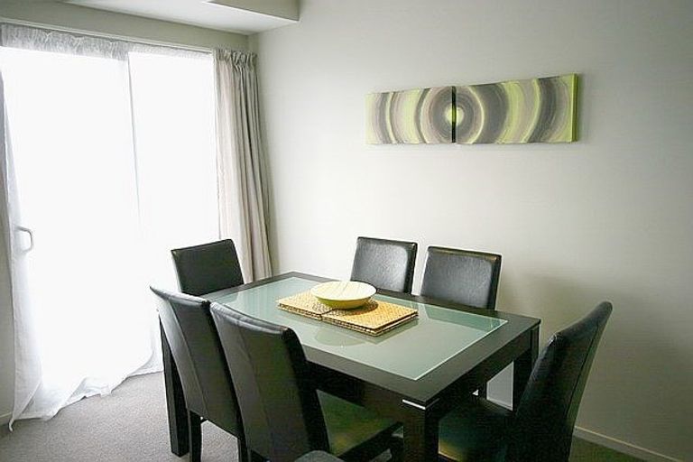 Photo of property in Shoal Haven Apartments, 112a/130 Anzac Street, Takapuna, Auckland, 0622
