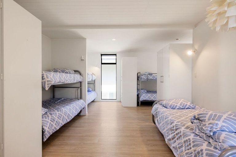 Photo of property in 112 Pohutukawa Crescent, Whangamata, 3620