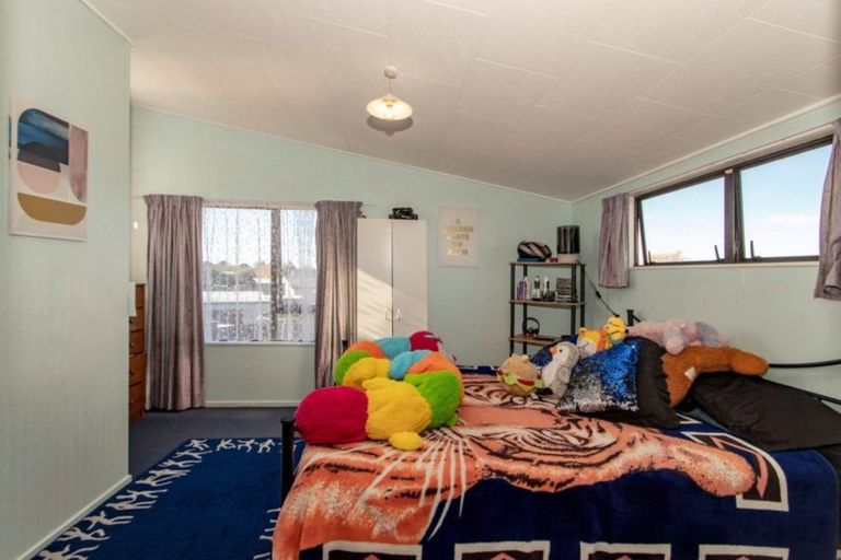 Photo of property in 4 Clement Place, Greenmeadows, Napier, 4112