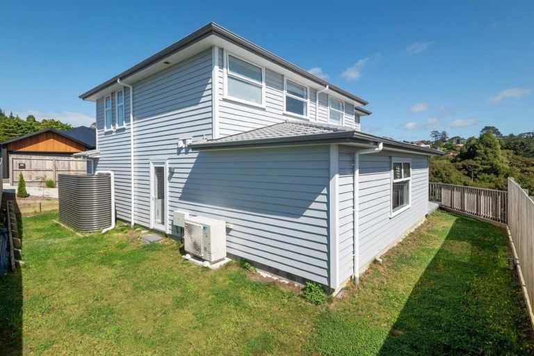 Photo of property in 9 Kukupa Lane, Long Bay, Auckland, 0630