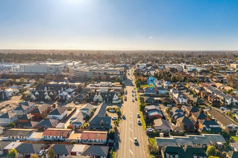 Photo of property in 162 Clarence Street, Riccarton, Christchurch, 8011
