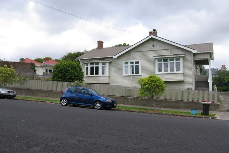 Photo of property in 2 Stanmore Road, Grey Lynn, Auckland, 1021