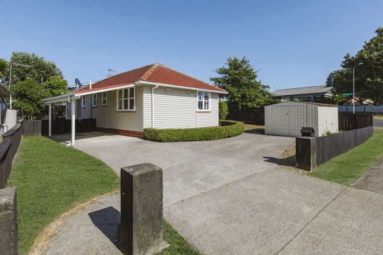 Photo of property in 36 Dublin Street, Pukekohe, 2120