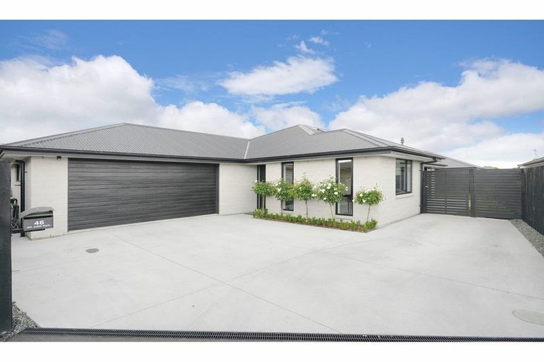 Photo of property in 46 William Deans Drive, Prebbleton, 7604