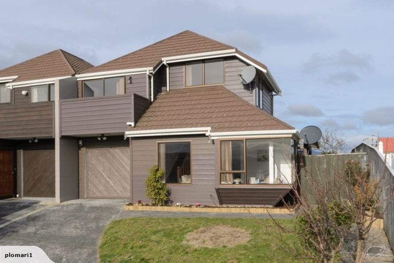 Photo of property in 36b Kaikoura Street, Maupuia, Wellington, 6022